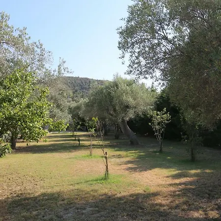 Villa Argo 3 - Beachfront, Big Gardens, Location! Pefkohóri
